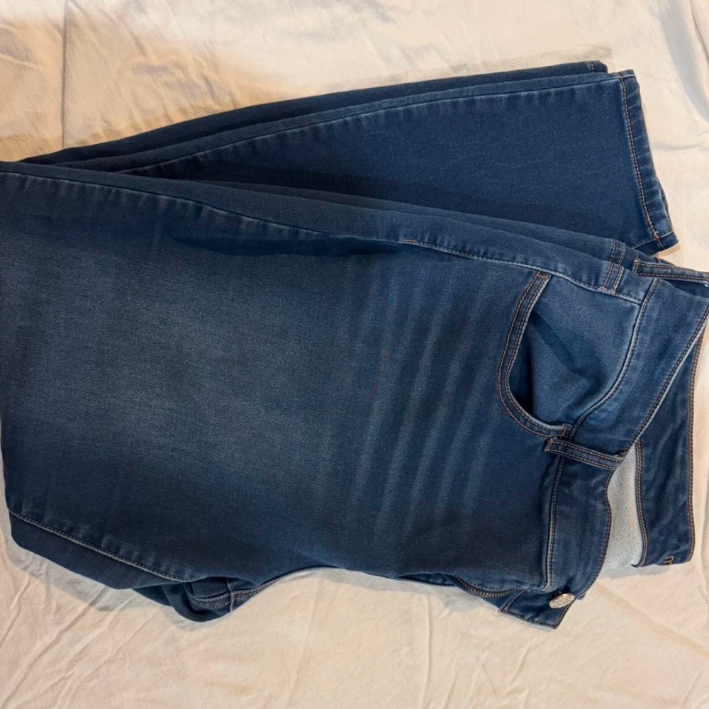 Dark Wash Skinny Jeans - Picture 6 of 6